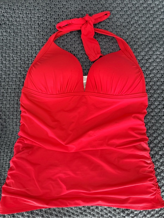Tommy Bahama Other - Beautiful red Tommy Bahama tankini top (only top) in a medium.